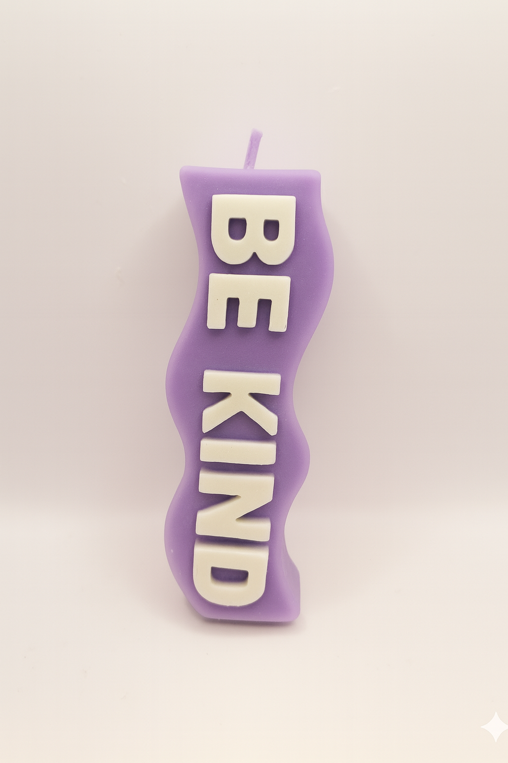 💜 Purple Be Kind Candle – Inspirational Kindness Decor